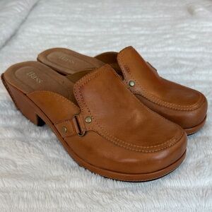 Bass Tan Leather Slip-On Clog Mules